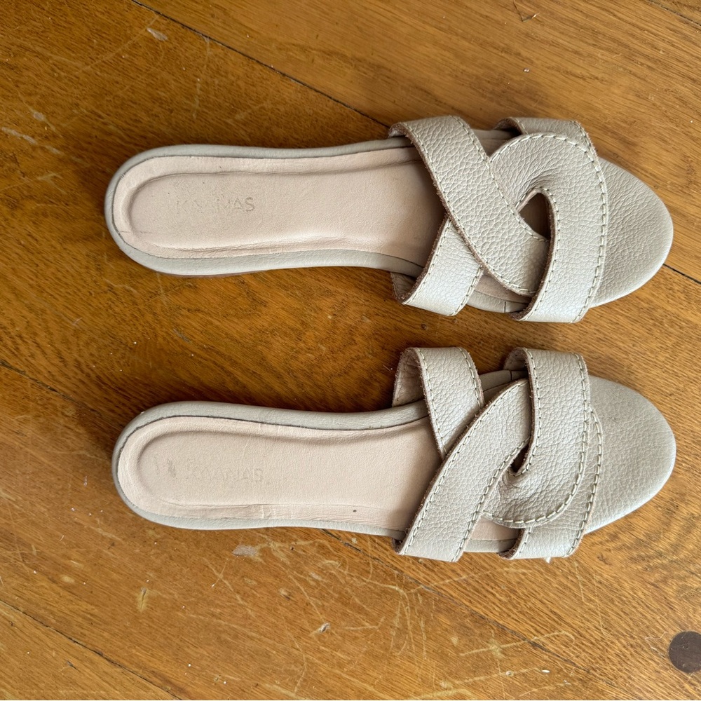 KAANAS women’s sandals size  7